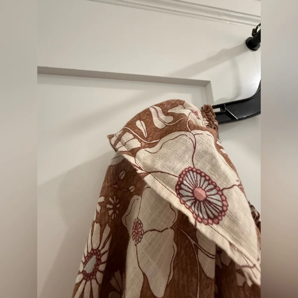 Free People brown puff sleeve blouse w/ floral pattern (read description) (fair)